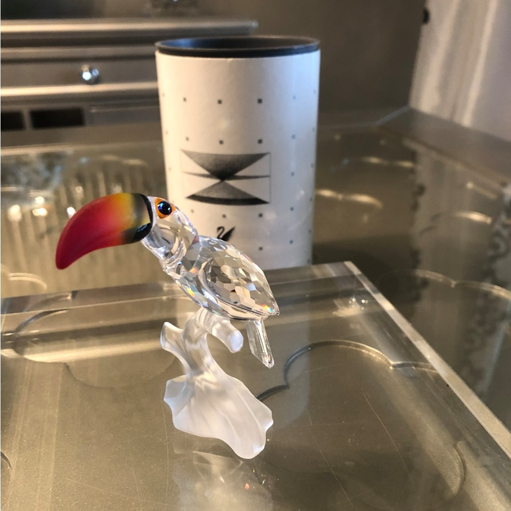 SWAROVSKI SILVER CRYSTAL RETIRED TOUCAN